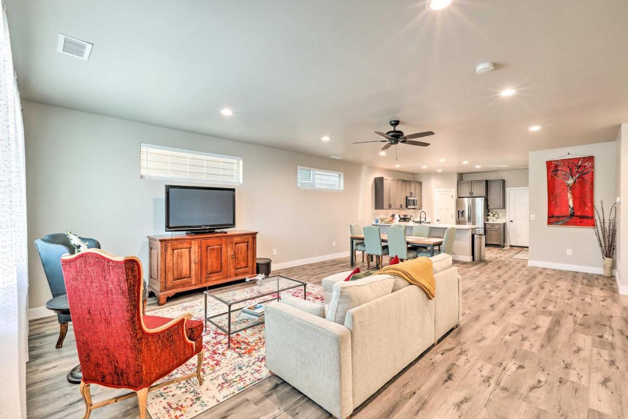 Modern Flagstaff Home, 4 Mi To Downtown! ภายนอก รูปภาพ