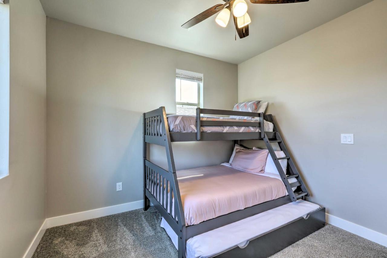 Modern Flagstaff Home, 4 Mi To Downtown! ภายนอก รูปภาพ